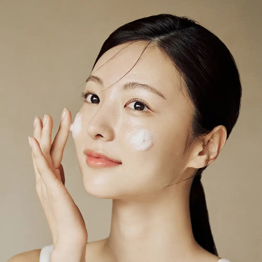 DOUBLE CLEANSING: DER SCHLÜSSEL ZU REINER HAUT