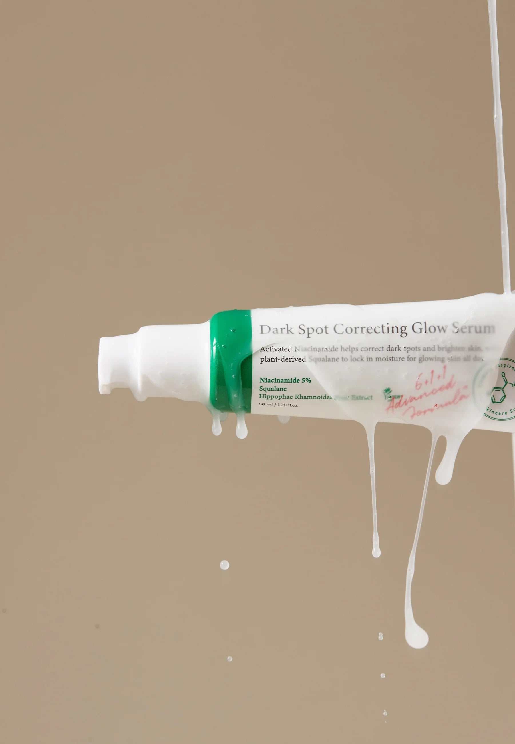 Textur des AXIS-Y Dark Spot Correcting Glow Serums