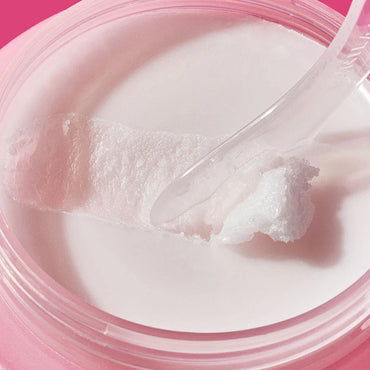 Anwendung des Clean It Zero Cleansing Balm Original im Gesicht