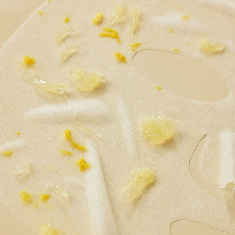 Textur der Some By Mi Yuja Niacin Serum Mask